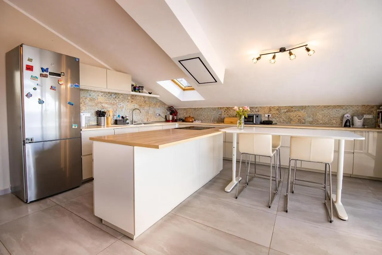 Apartment Penthouse Fravita Medulin